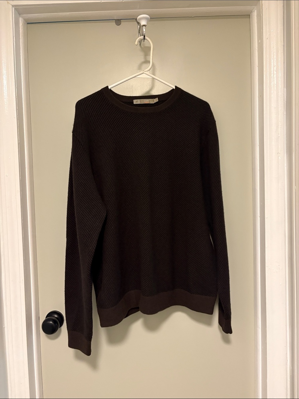 Raffi cashmere sweater. Size L